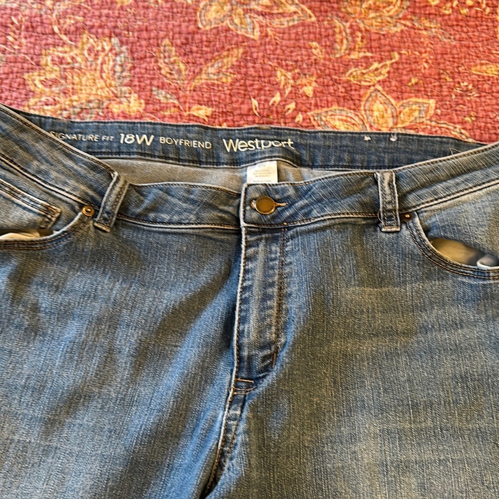 Rarely worn boyfriend style jeans